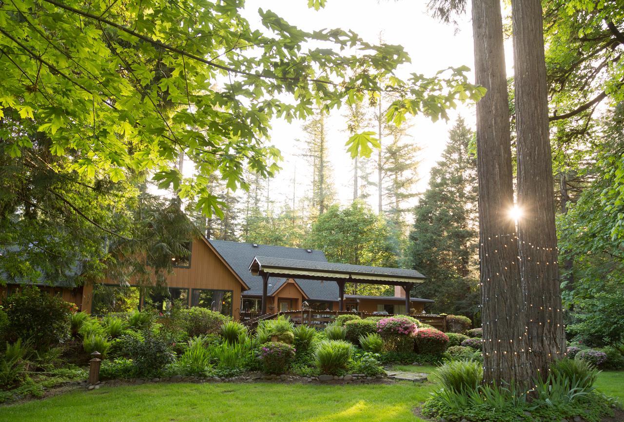 Eagle Rock Lodge Vida Bagian luar foto