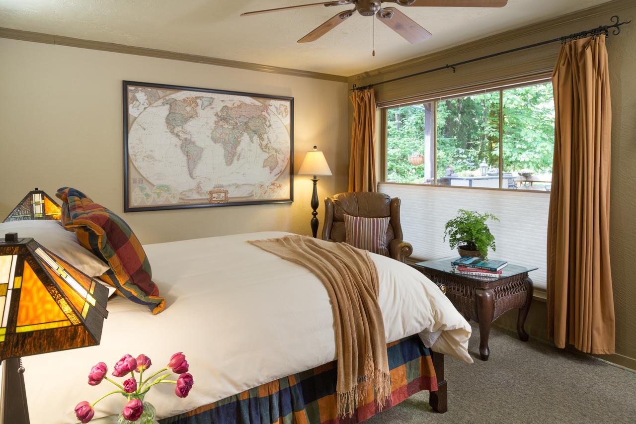 Eagle Rock Lodge Vida Bagian luar foto