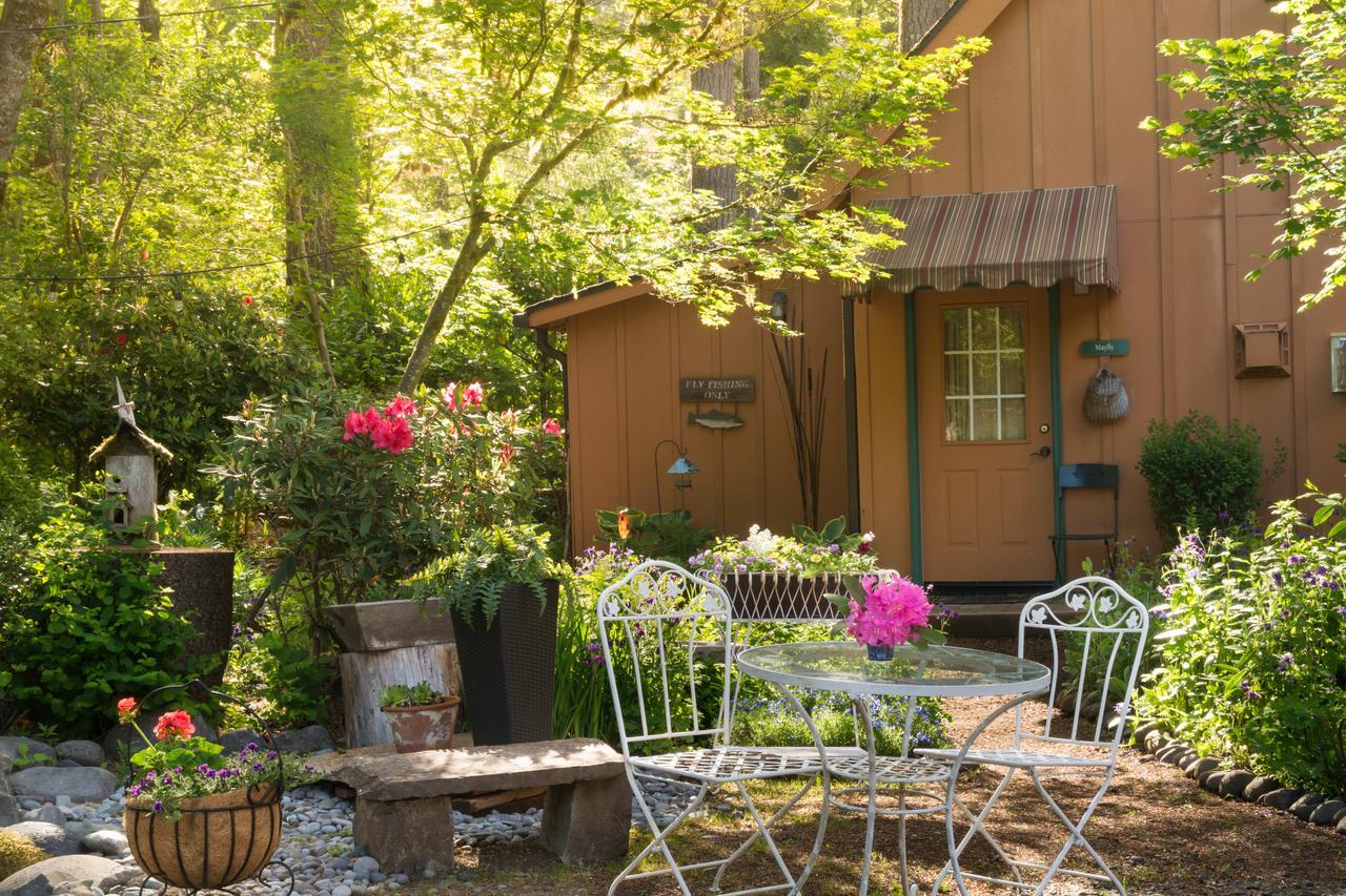 Eagle Rock Lodge Vida Bagian luar foto